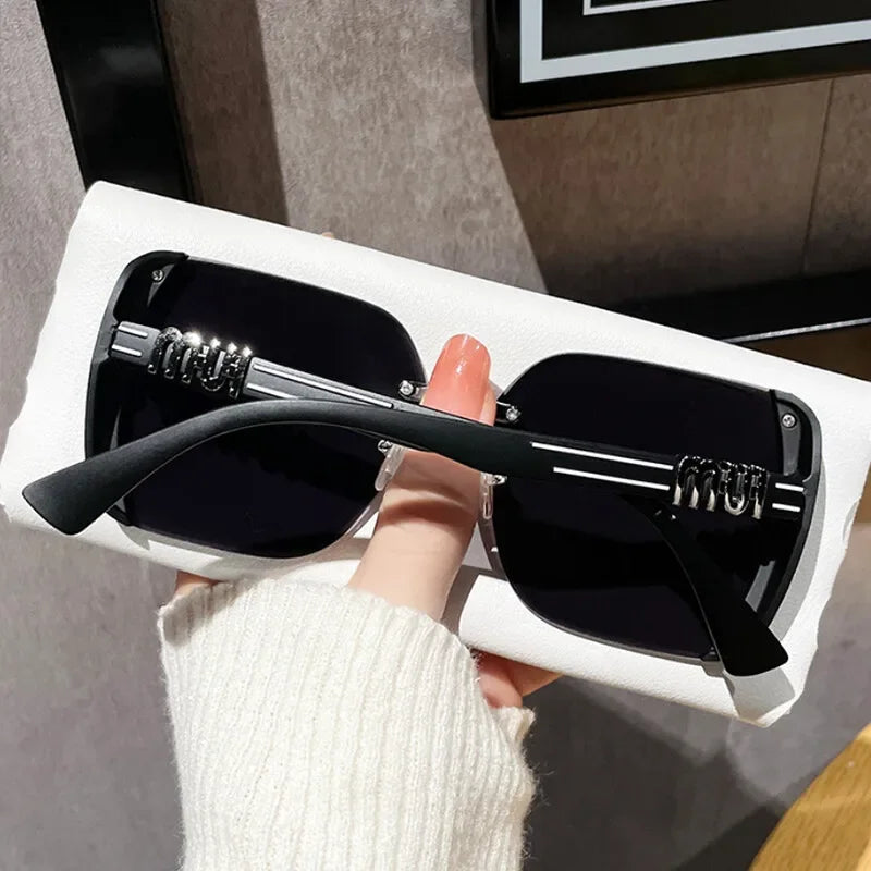 2024 New Fashion Cool Sunglasses Women Luxury Brand Letters Anti Strong Light Vintage Rimless Sun Glasses Ladies Gafas UV400 - JN Fashion Fusion