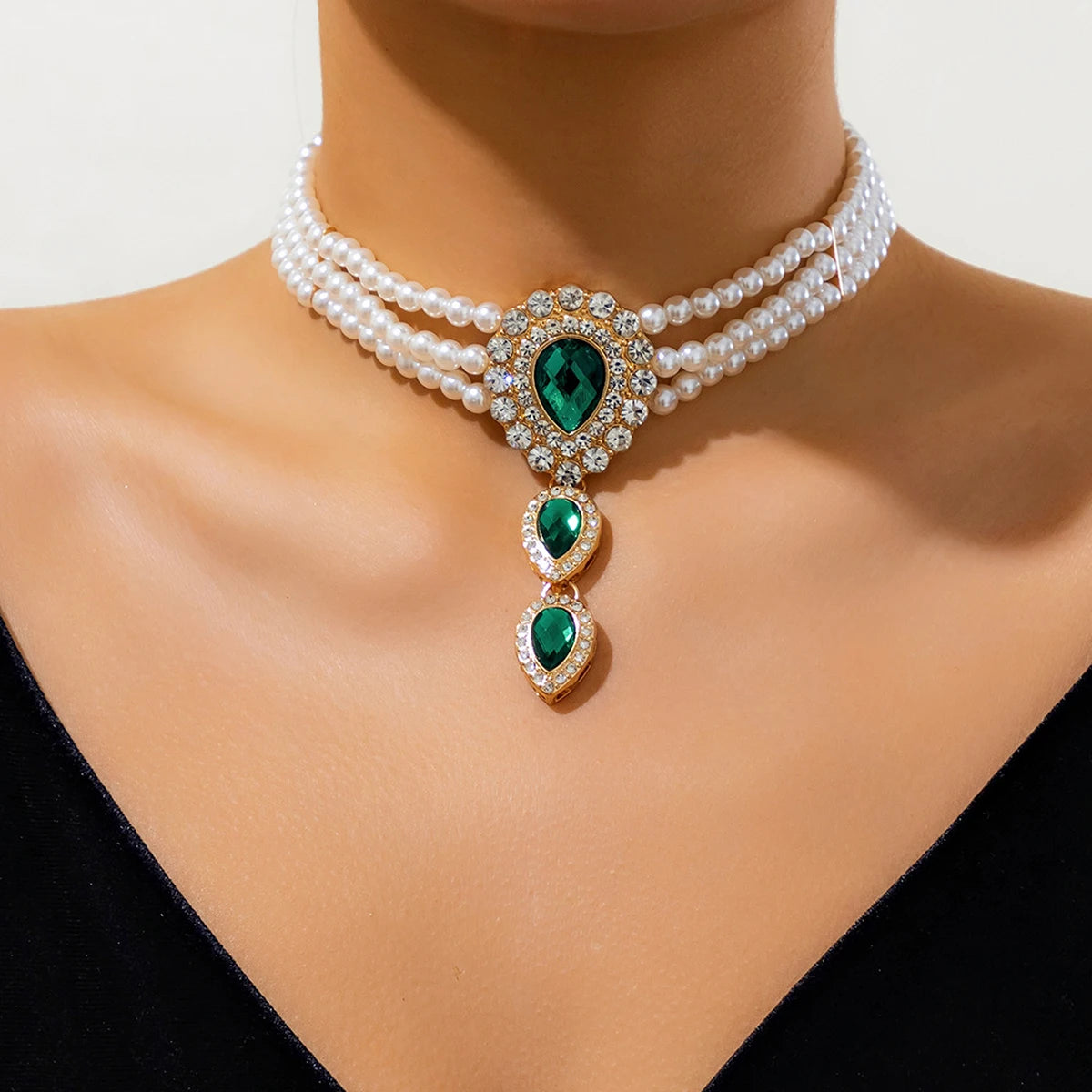 Imitation Pearl Beads & Green Crystal Choker Necklace for Women – Elegant Wedding Charm Collar Fashion Jewelry Accessories - JN Fashion Fusion