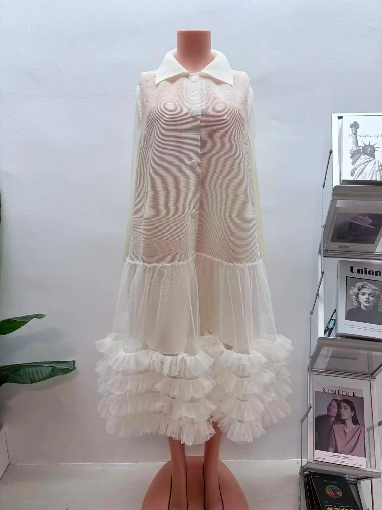 2026 Autumn Retro Solid Color Miyake New Design Sense Solid Color Casual Loose Dress Pleated Fashion Long Women's Clothing - JN Fashion Fusion