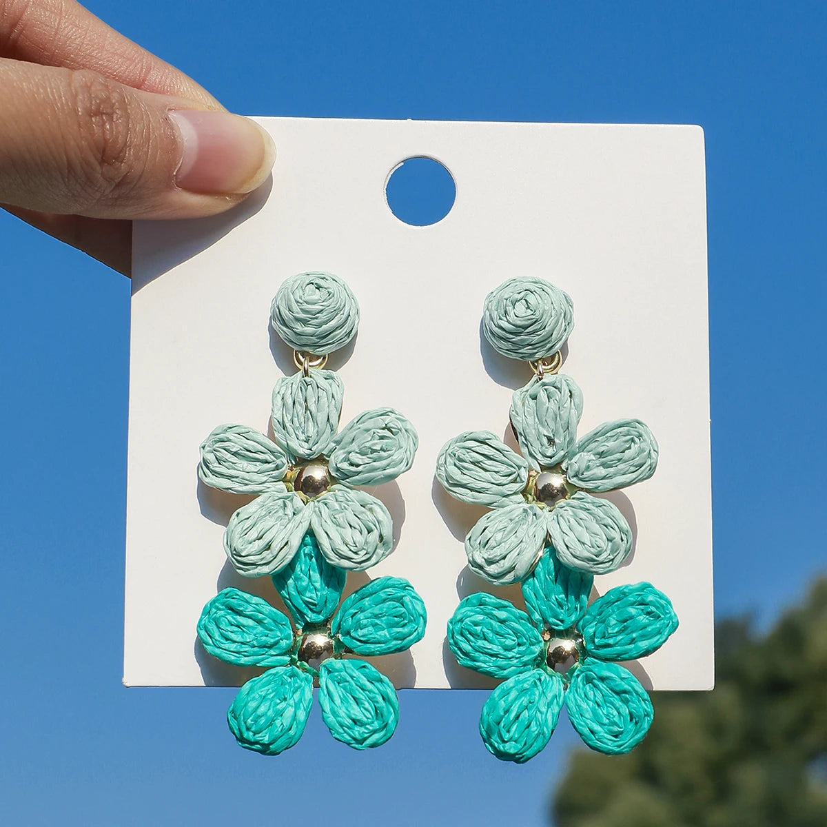 Bohemia Sweet Colorful Raffia Layered Flower Earrings for Women Girls Summer Handmade Rattan Knit Drop Earrings Holiday Jewelry