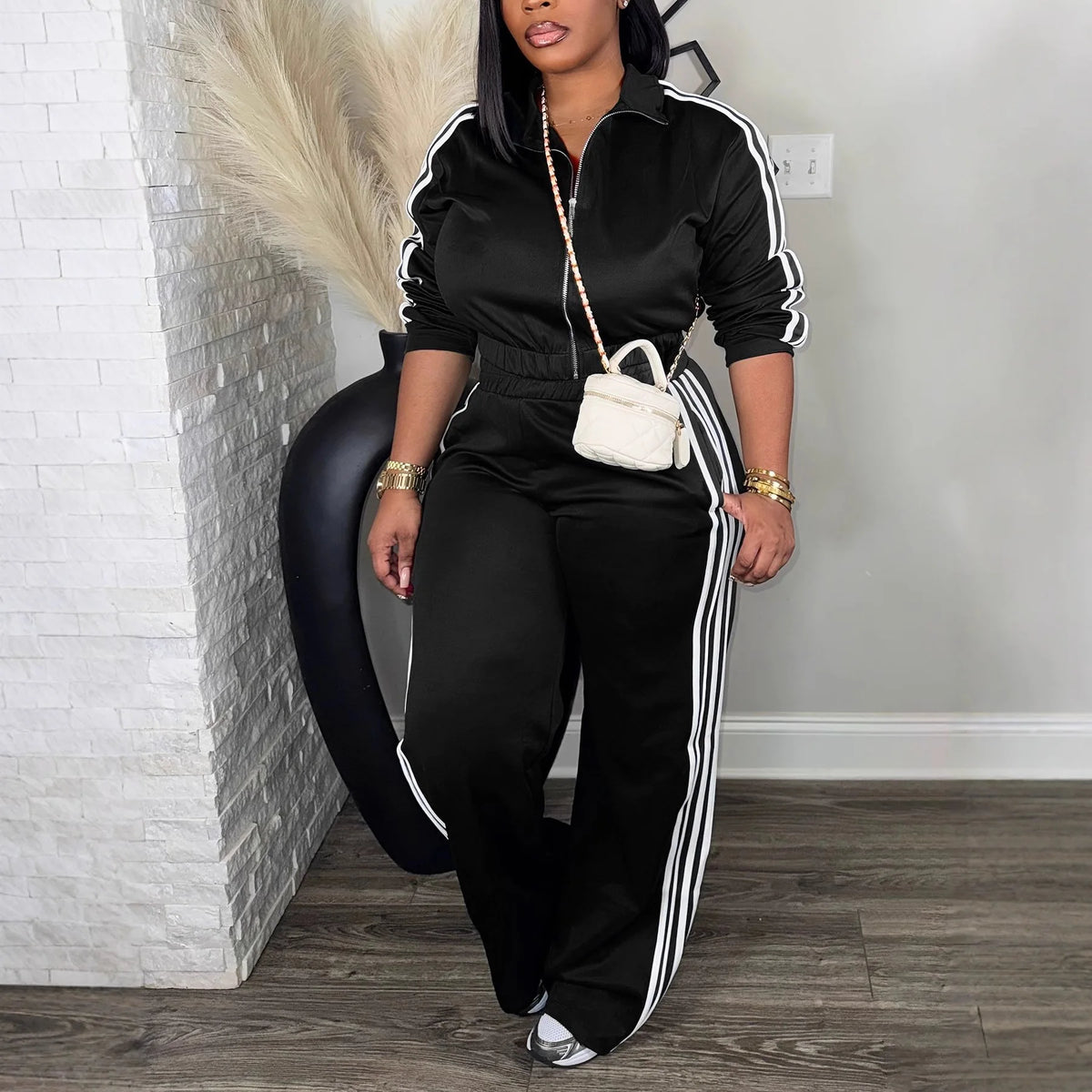JN Fashion Fusion women's 2-piece set with bold stripe patchwork, long sleeves crop top and matching pants, streetwear style.
