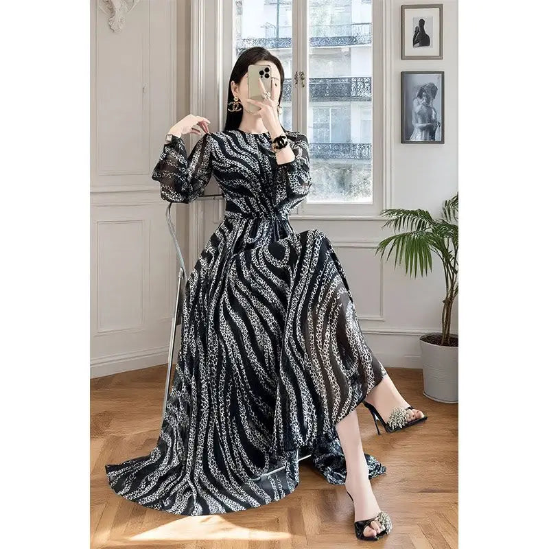 Fashionable Temperament Elegant Socialite Waist Cinching Big Swing Long Skirt Vnique Beautiful Mature Mature Queen Print Dress