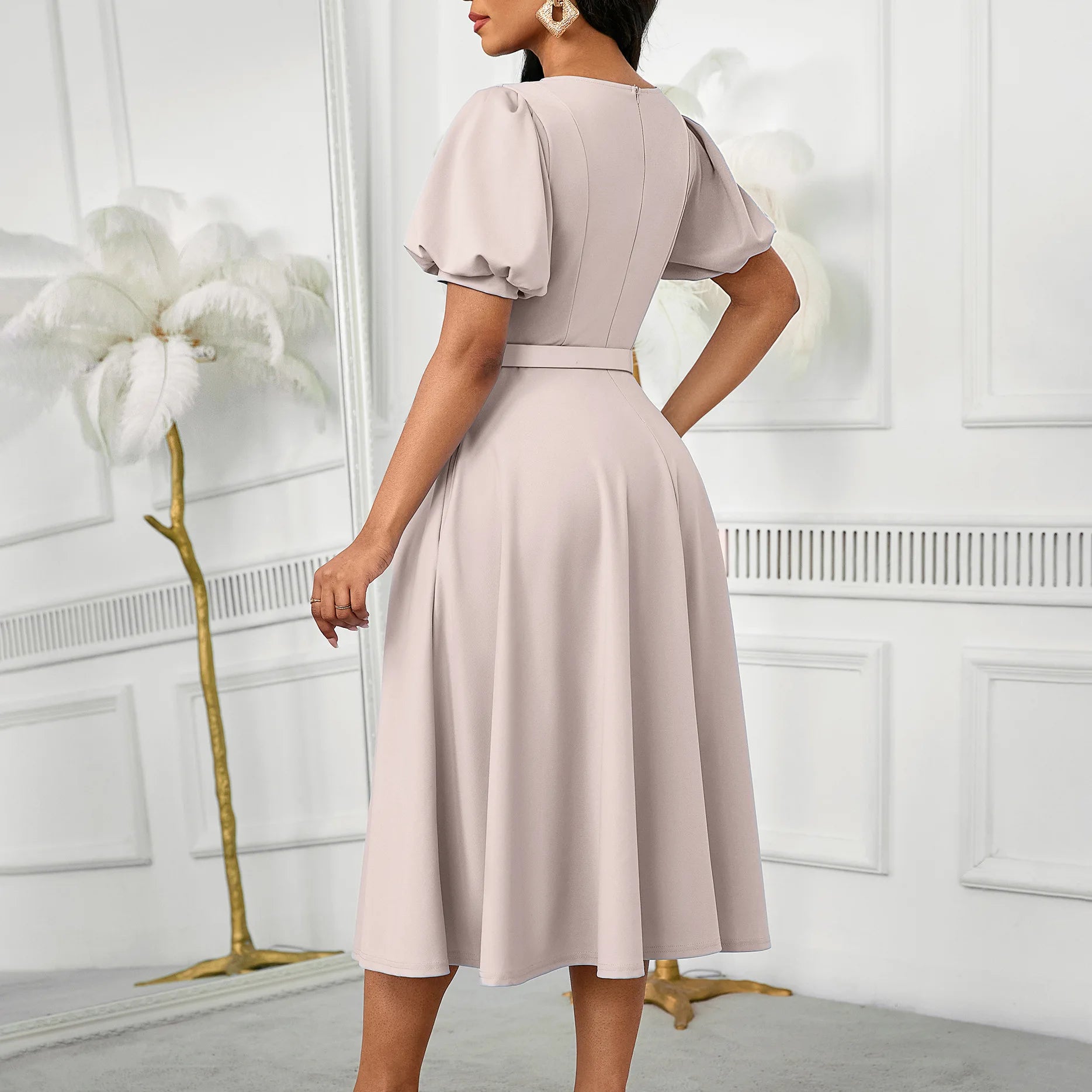 Women's Elegant High-Waisted Puffed Sleeve Summer Dress 2026 Solid Color round Neck Large Skirt Hem Fashionable Casual Dress