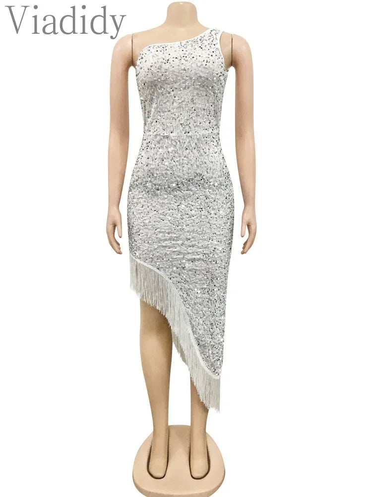Women Sexy One Shoulder Sleeveless Sequined Irregular Tassels Hem Slim Party Dress