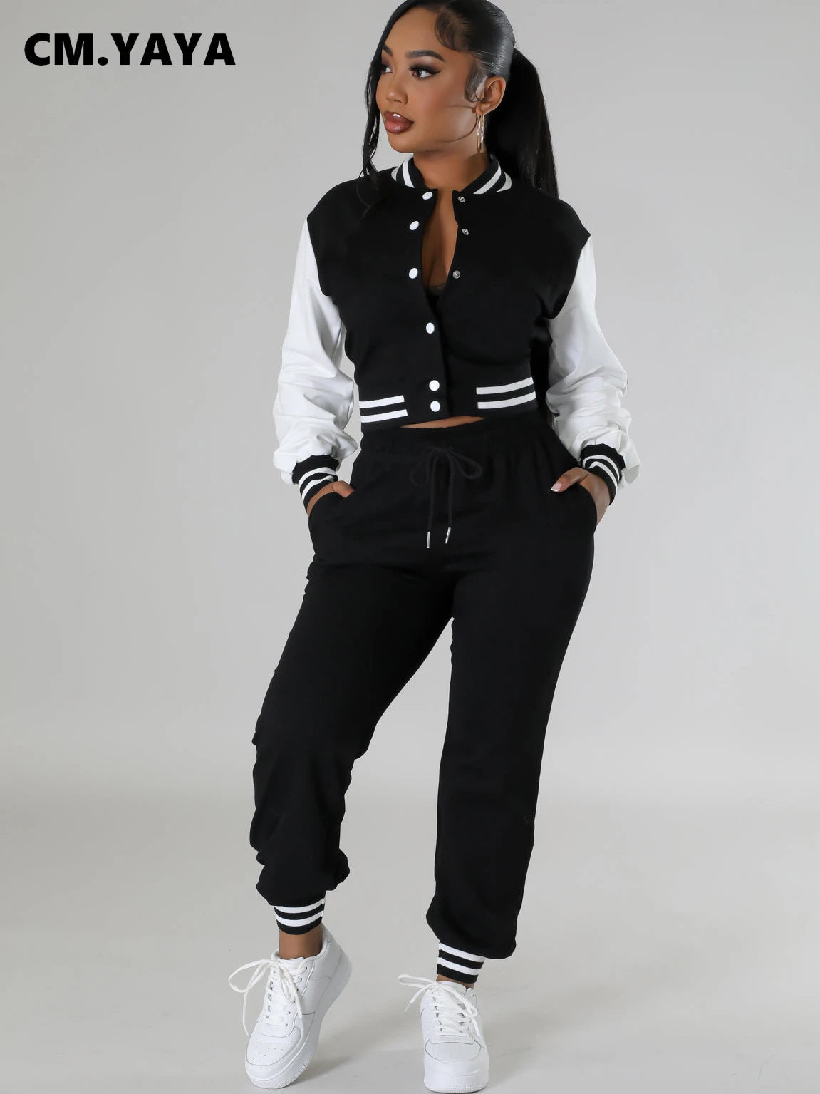 Women's long sleeve jacket and jogger pants set by JN Fashion Fusion, active streetwear two-piece tracksuit in stylish design